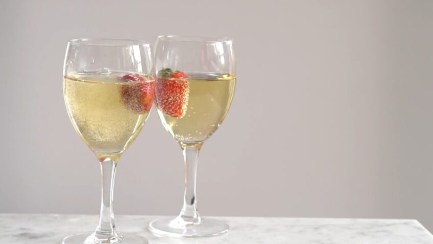 What Does Strawberry Wine Taste Like? Tasting the Essence of Romance